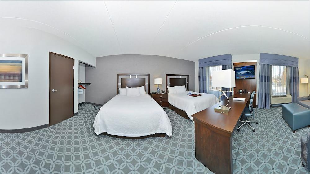 Hampton Inn & Suites Greensboro/Coliseum Area Luaran gambar