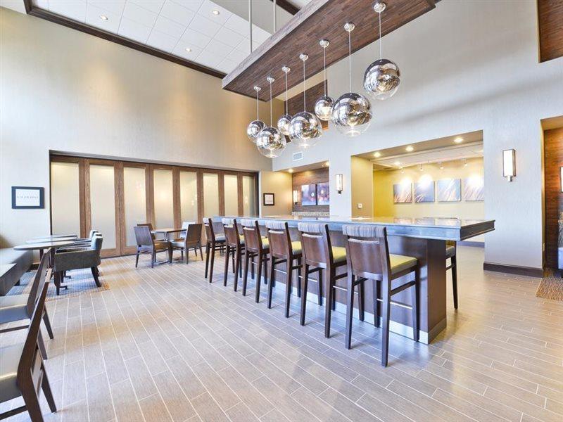 Hampton Inn & Suites Greensboro/Coliseum Area Luaran gambar