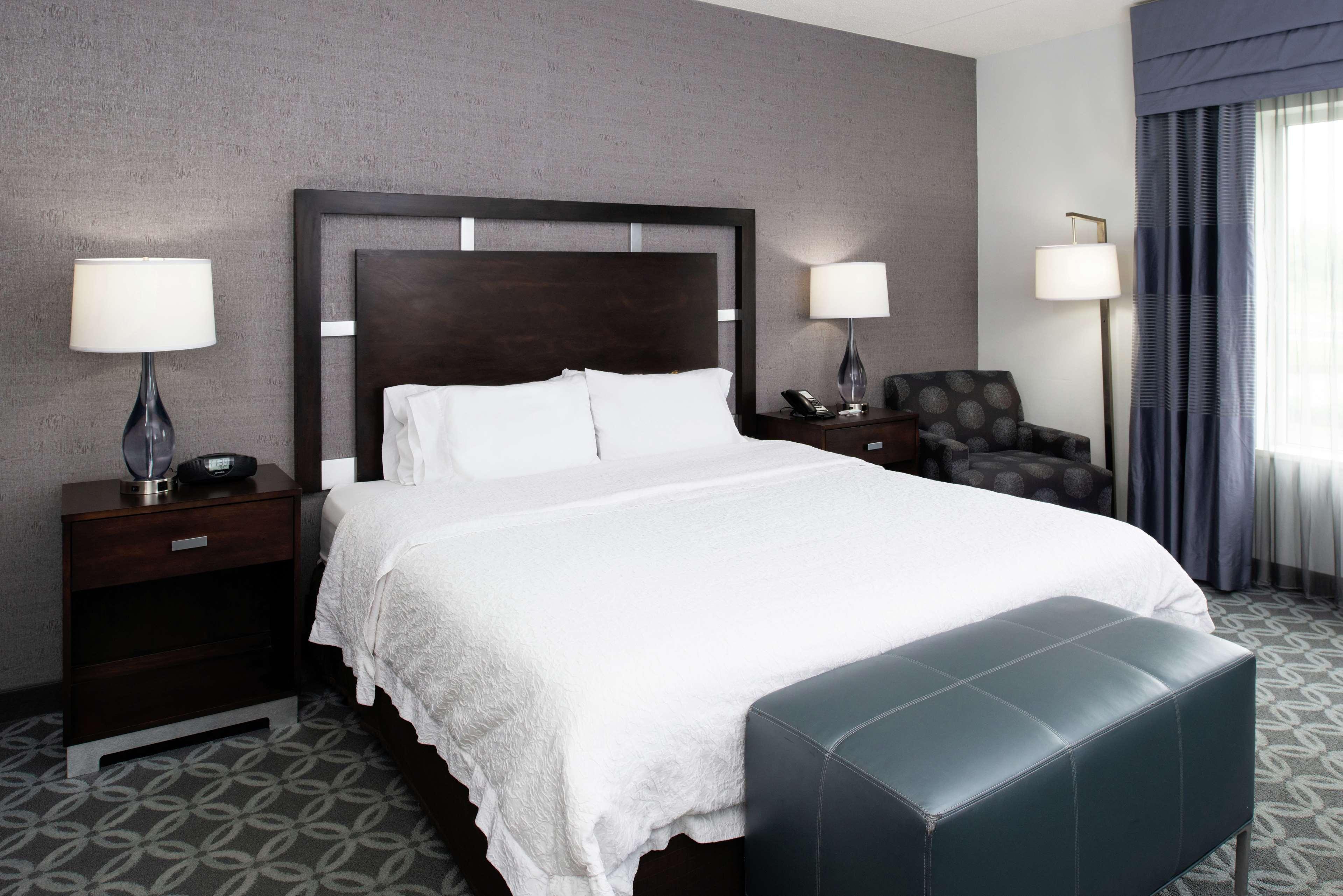 Hampton Inn & Suites Greensboro/Coliseum Area Luaran gambar
