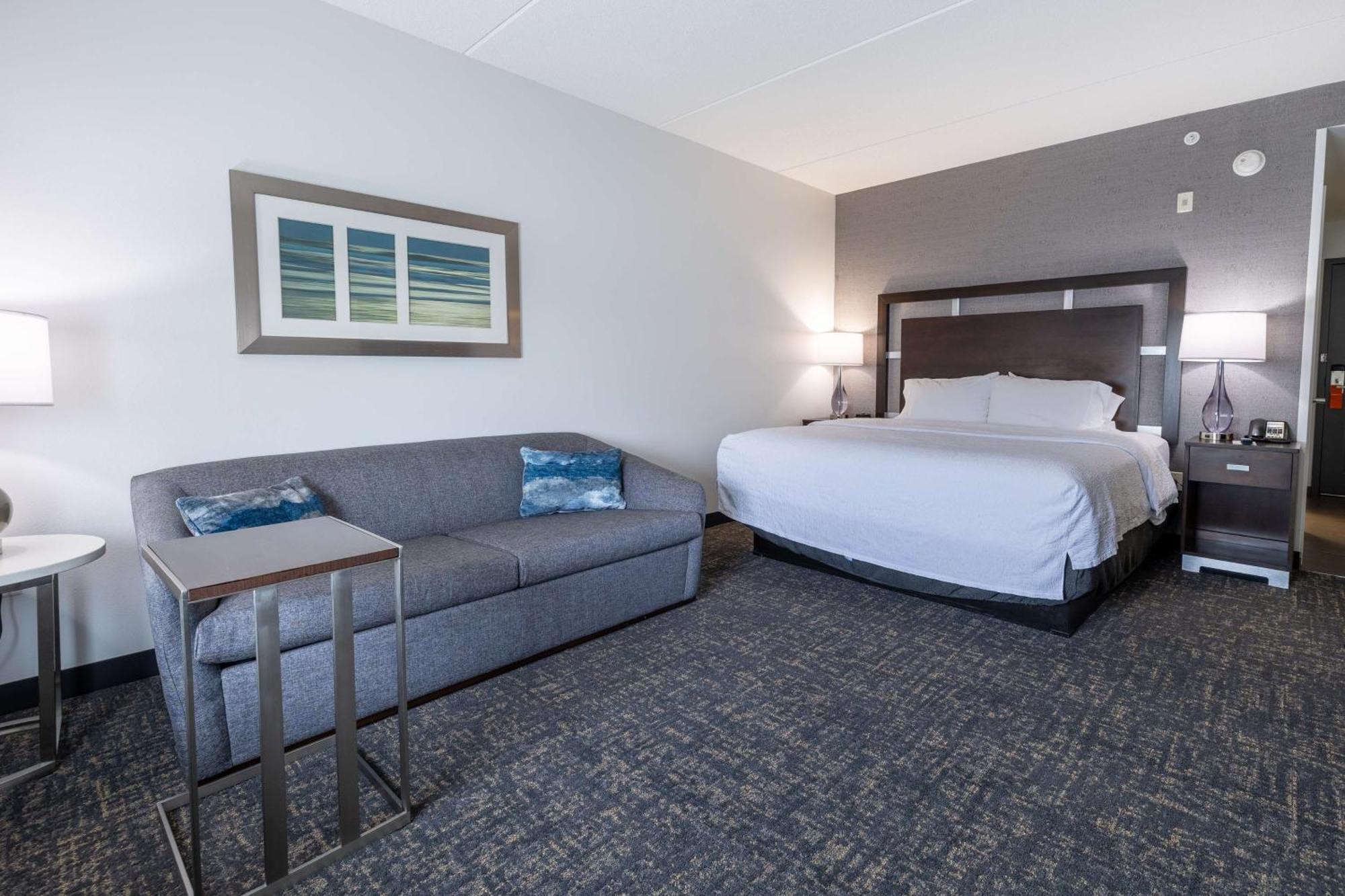 Hampton Inn & Suites Greensboro/Coliseum Area Luaran gambar