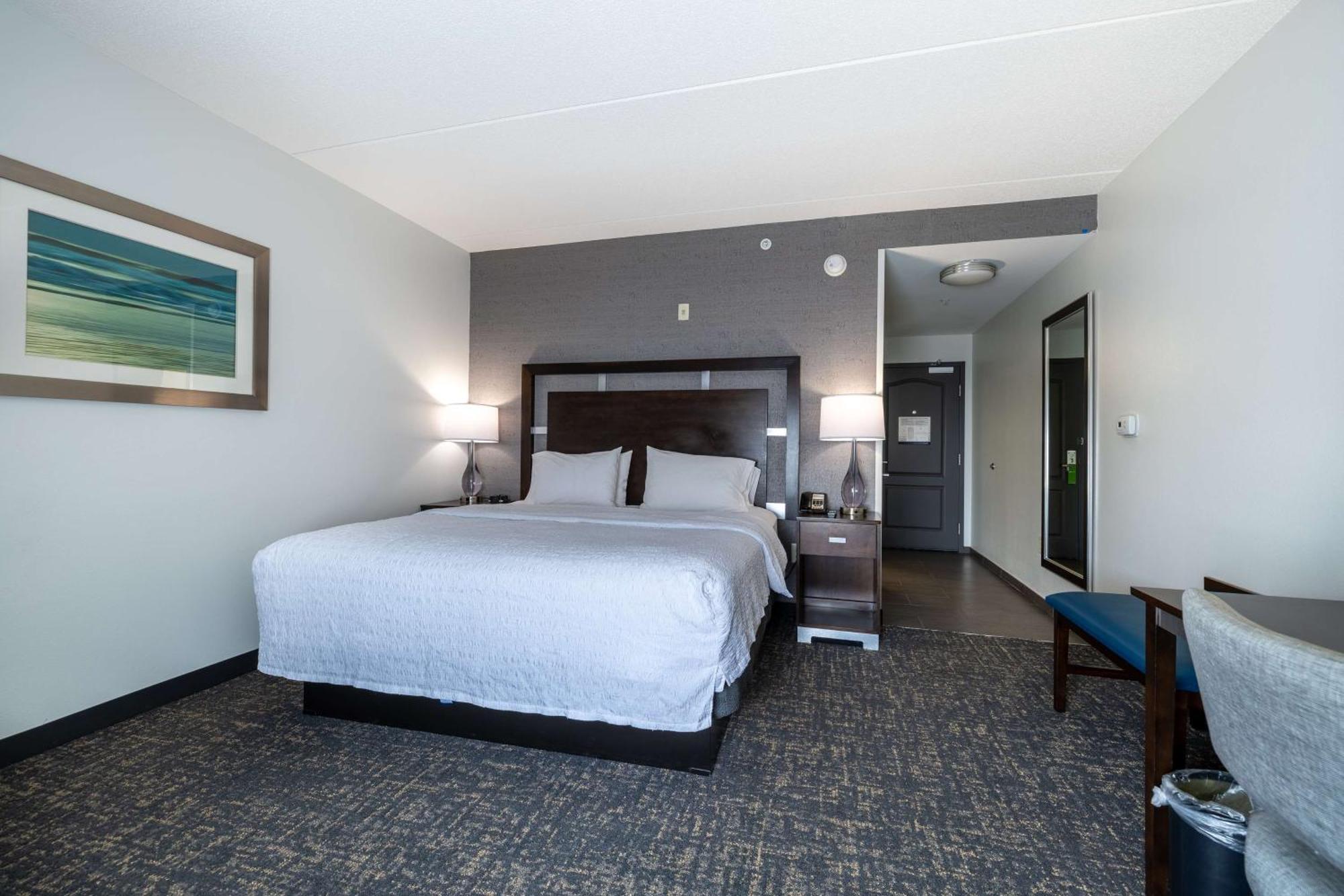 Hampton Inn & Suites Greensboro/Coliseum Area Luaran gambar